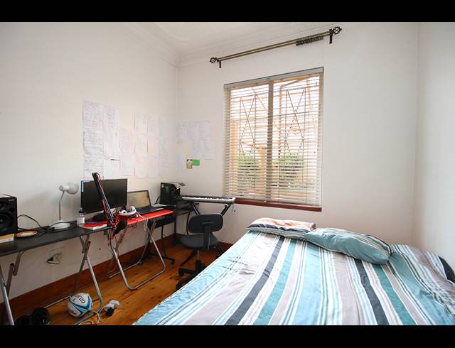 3 BEDROOM HOUSE FOR SALE IN KENSINGTON